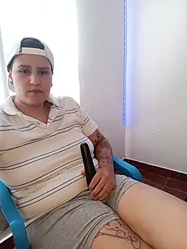 BunnyMai webcam