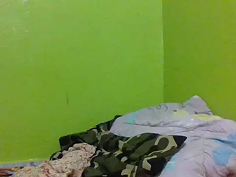 cutesnyder webcam