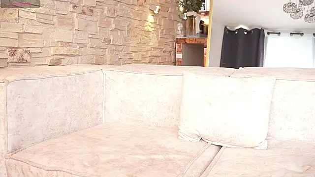 Elise_Diamond webcam