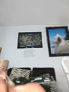 Weloveblue live webcam show