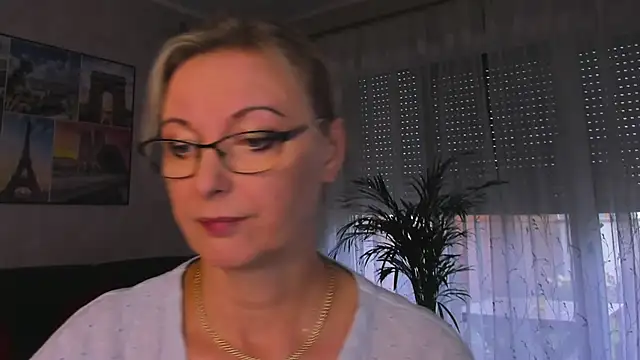 vanessa_chat live cam on StripChat