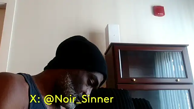 sinnernoir (M mature) - nude