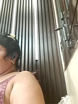 SHANVII live cam on StripChat