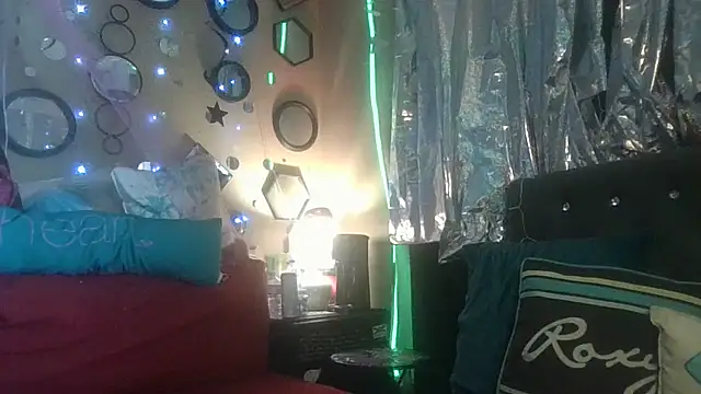 marilyn420 live cam on StripChat