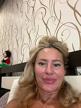 Tania201243