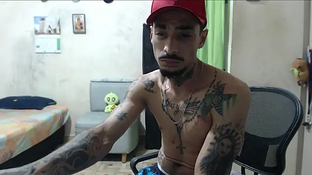 emiliano_hottt webcam