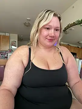PiggyRose webcam