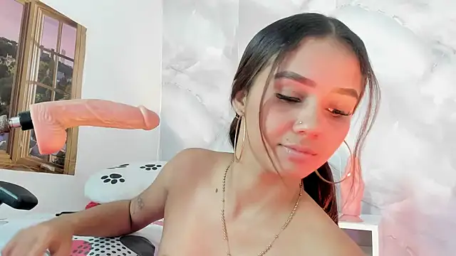 MarianaManzur webcam