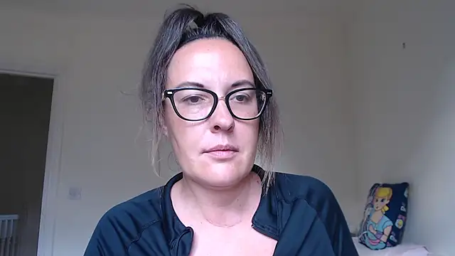 Humiliatrixxxx webcam