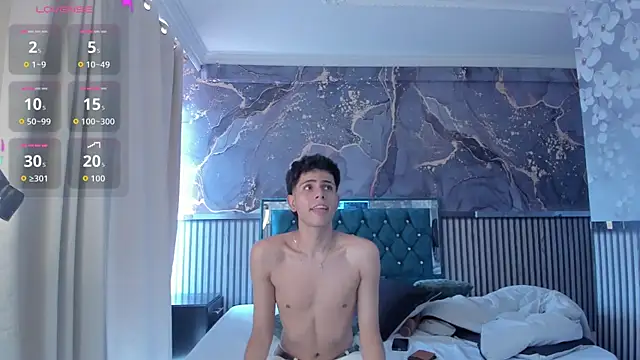 hunterwest06 webcam
