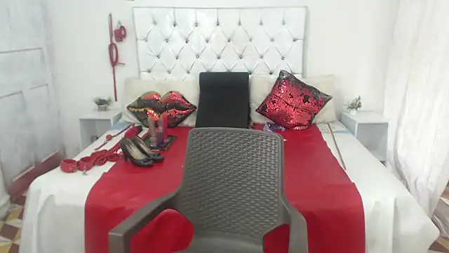 Sweetbigcatt webcam