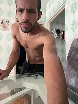Criistian_prado webcam