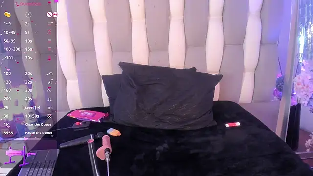 IsaDiiaz webcam