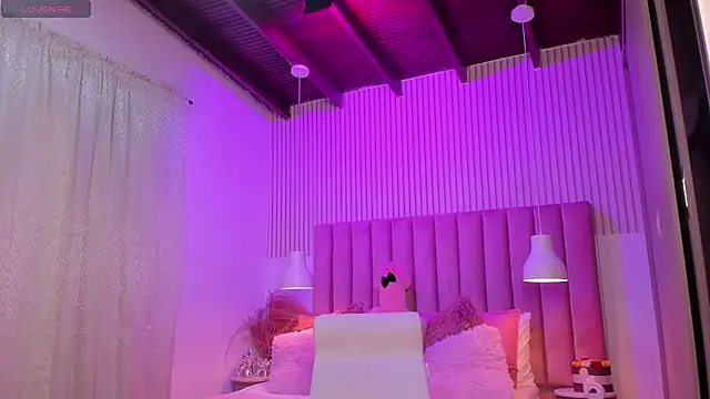 ScarlettDreamss7 webcam