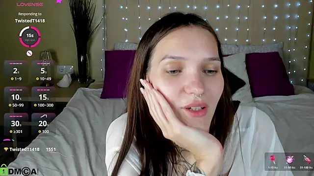 Selena_Sharp live cam on StripChat