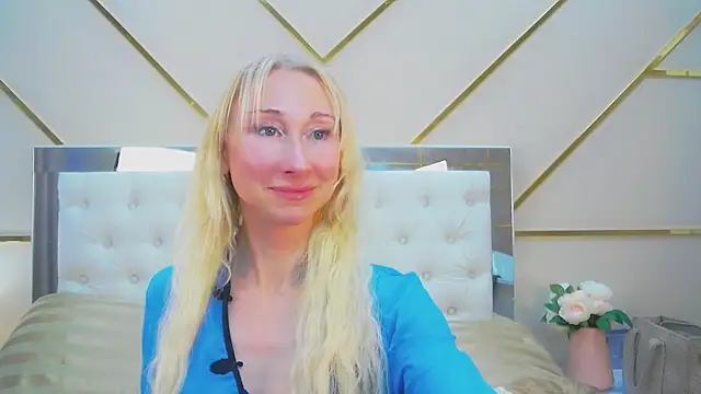 KissDreamm webcam