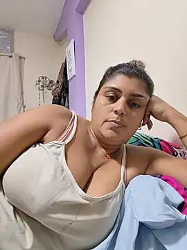 AlyDenalioficial webcam