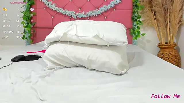 arisha_hot live cam on StripChat