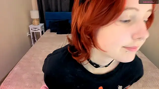 Riko_Noir live cam on StripChat
