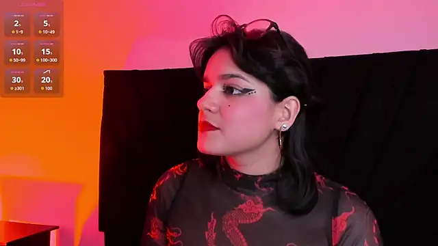 Valeriekay__ live cam on StripChat