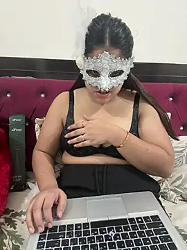 yourannie0 live cam on StripChat