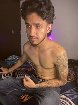 Kriss_Edwards webcam