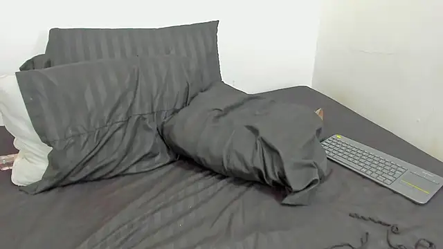 esmeralda_jenn11 webcam
