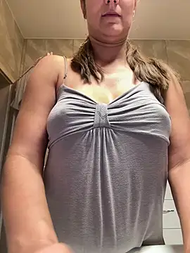jennifer11772 live webcam show