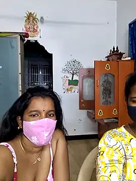 Hot_LoveBirds_ live webcam show