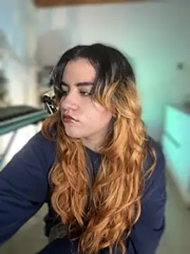 NikkiNix webcam