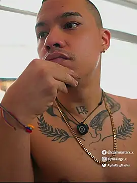 AlphaMasterXxx live sex cam