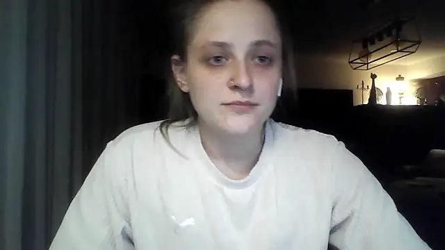 LeaWetGirl webcam