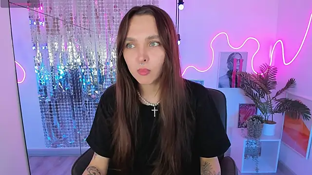 ChloeSunny webcam