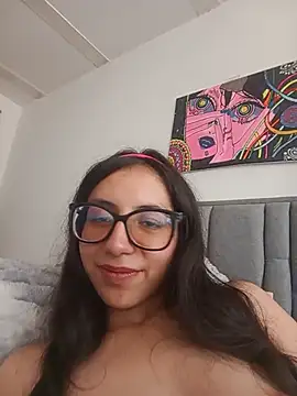 MissAfroditha webcam