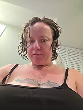 julimonroe webcam