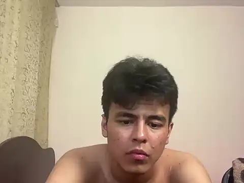 ToddWarren live cam on StripChat