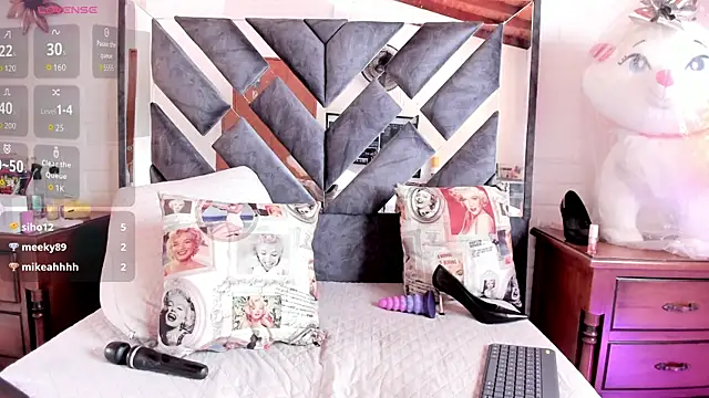 annie_vega17_ webcam