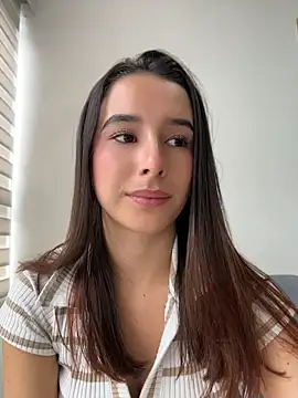 Elaarajim live cam on StripChat