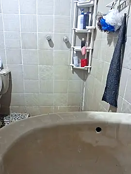 2Alex18 webcam