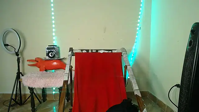 Candy_chloee live webcam show