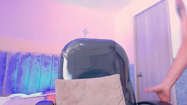 Nascary_Fox webcam