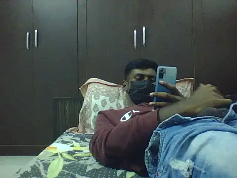 HYD_WGL_BOY live cam on StripChat