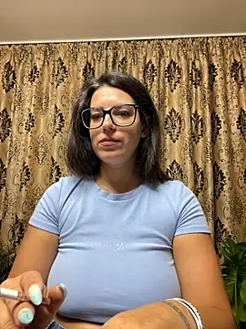 nadiranoor (F young) - 3Vids LT+3 mjn ctrl toy