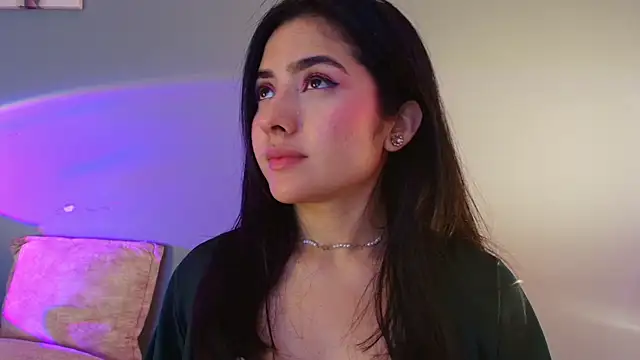 adara_johnson__ (F young) - You have endless charm