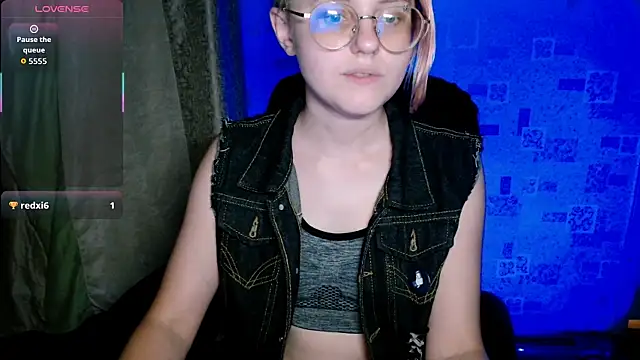 __Freya___ webcam