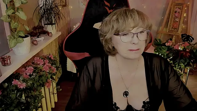 sugar_vivien live cam on StripChat