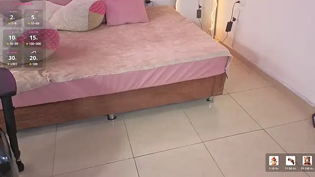 MILAH_TAY webcam