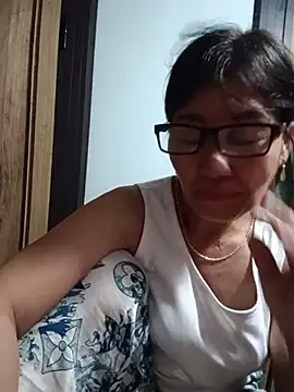 Orio_sexyy live cam on StripChat