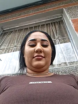 Valentina_Tilly webcam