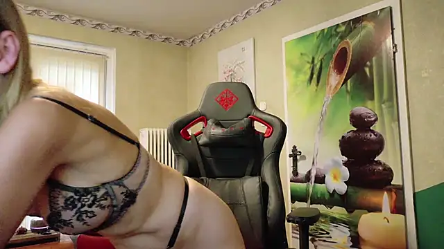HotLana69 webcam